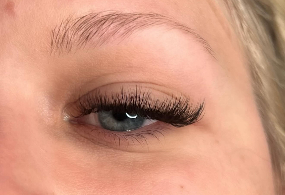 Hybrid Lash Extensions Full Set at The Vintage Rose Lash and Head Spa in Elizabethton, TN