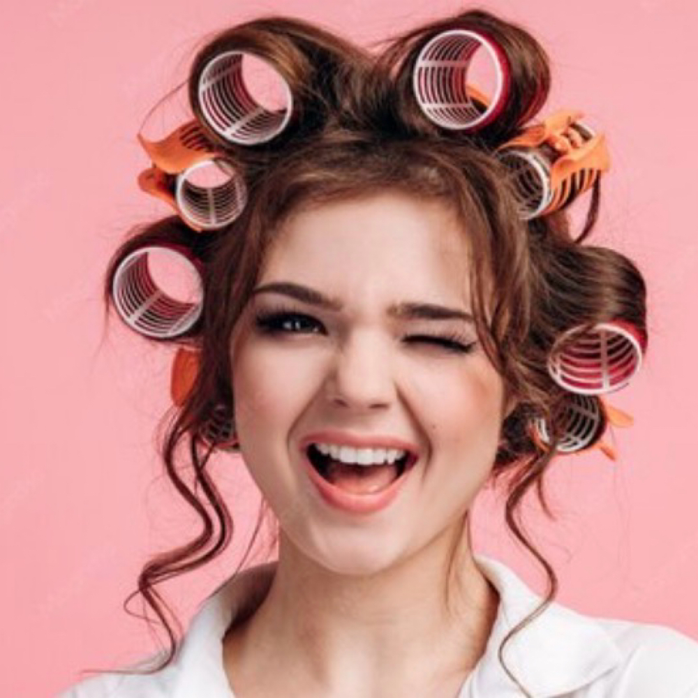 Pin Up Blowout at Bungalow Beauty Bar and Boutique in Rutherford, NJ
