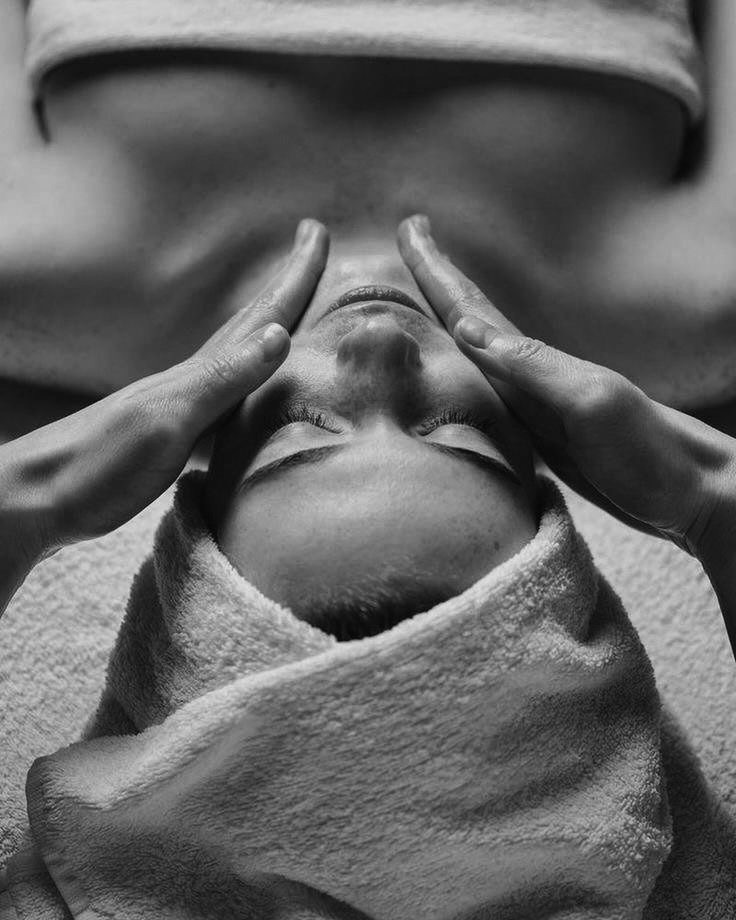 The Luxe Facial (Spa Day Only)