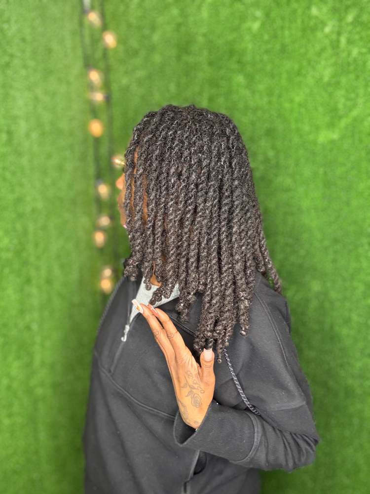 Loc Retwist Past Shoulders