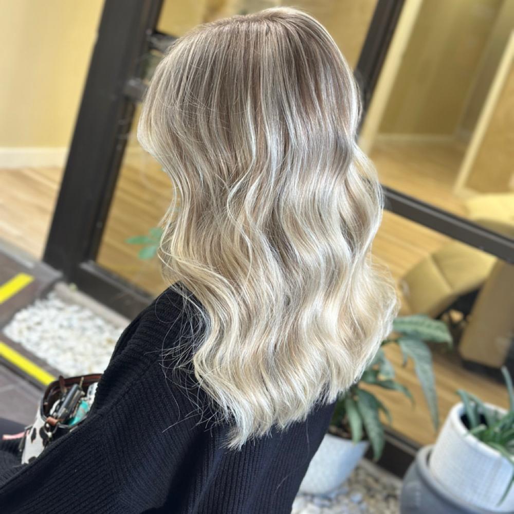 Full Head highlight MEDIUM length