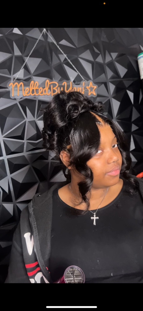 Pin Up (Closure or Frontal Wig)