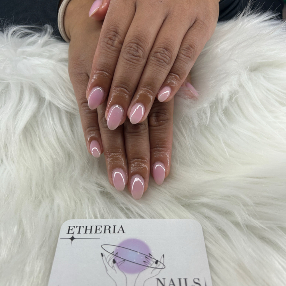 Builder Gel at Miranda  Medina in Tiffin, IA