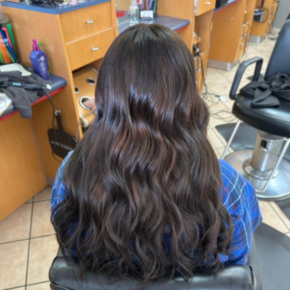 Root Touch Up at Samantha  Robinson in Scottsburg, IN