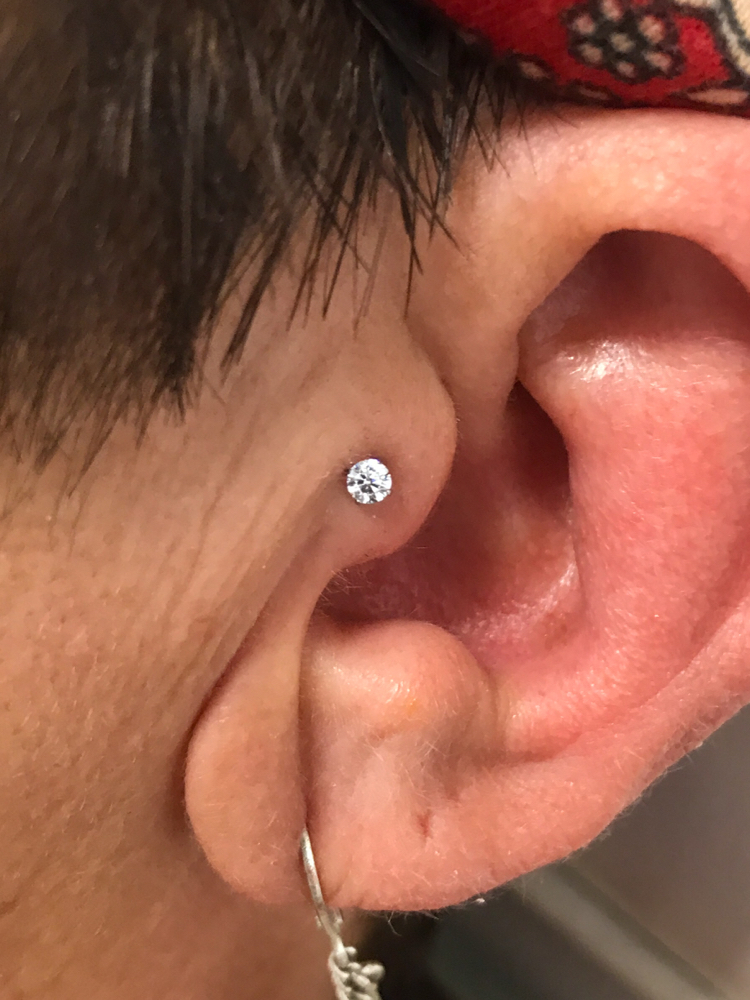 Tragus Piercing