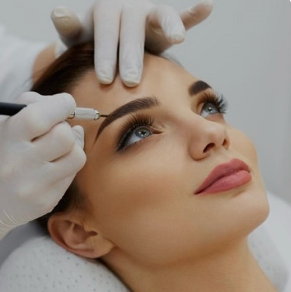 Semi Permanent Make-up