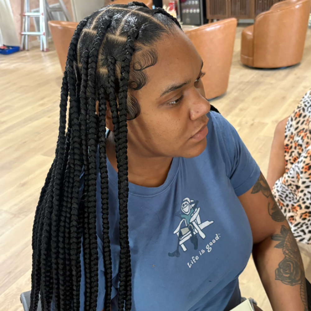 Large Knotless at Cozy Braids in SOUTHAVEN, MS