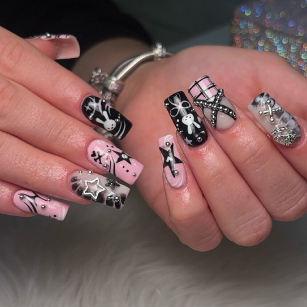 Acrylic Fullset at Yorleni.NailedIt LLC in Parma, OH