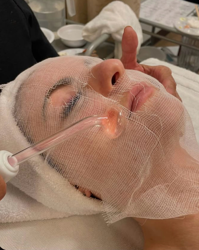 Deep Clean Facial