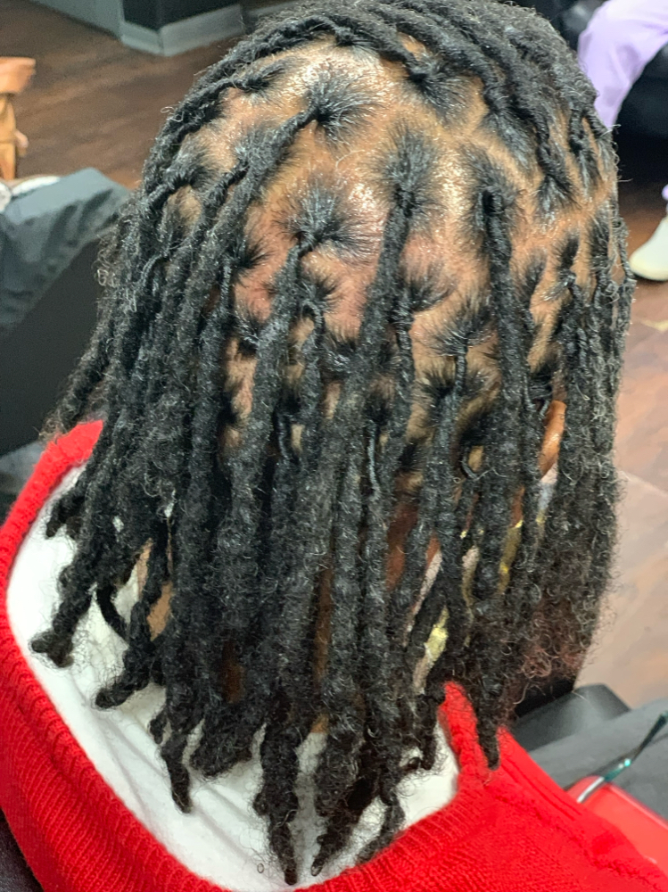 Retwist (neck) at Loc’d By Deez Handz in North Little Rock, AR