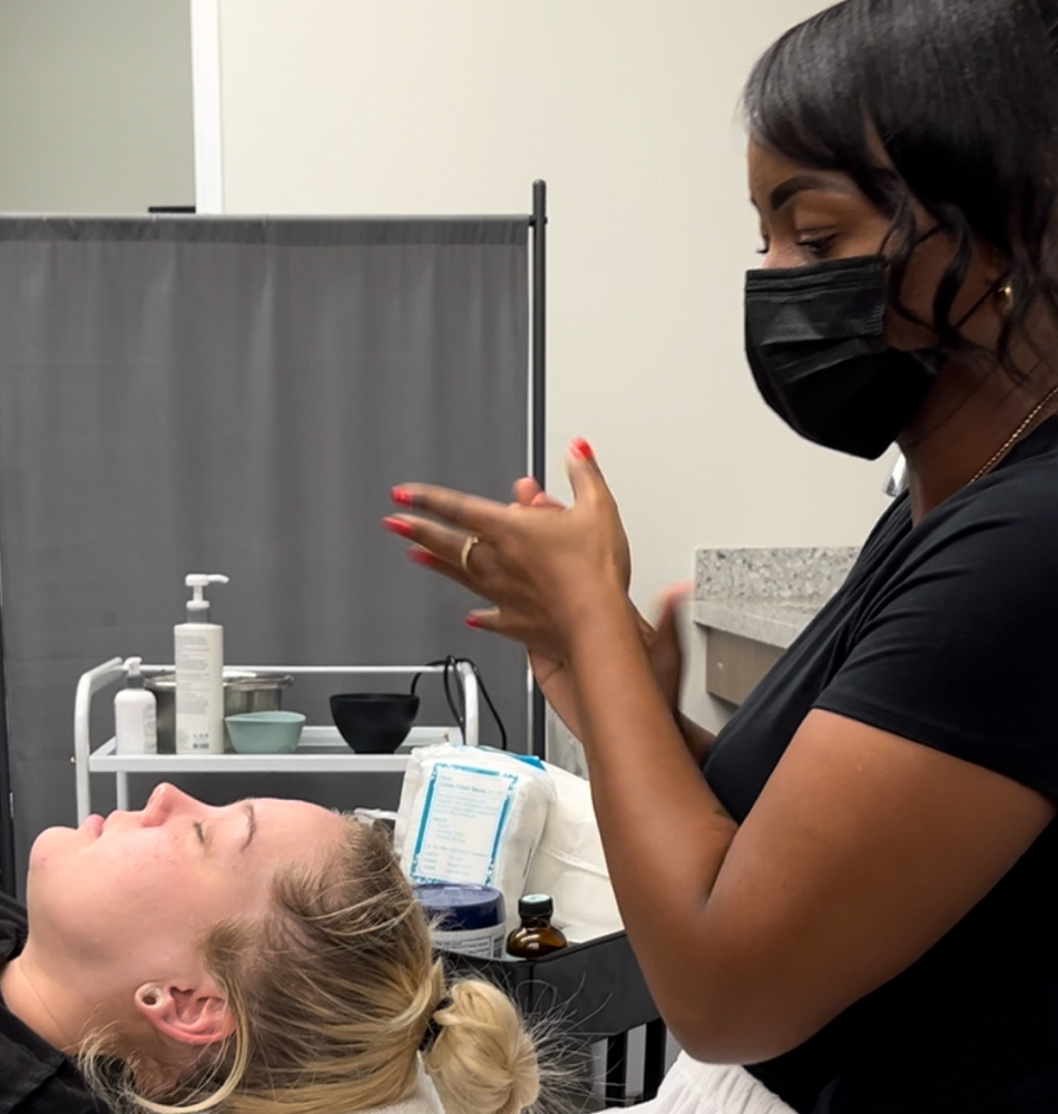 Medical Chemical Peels Course