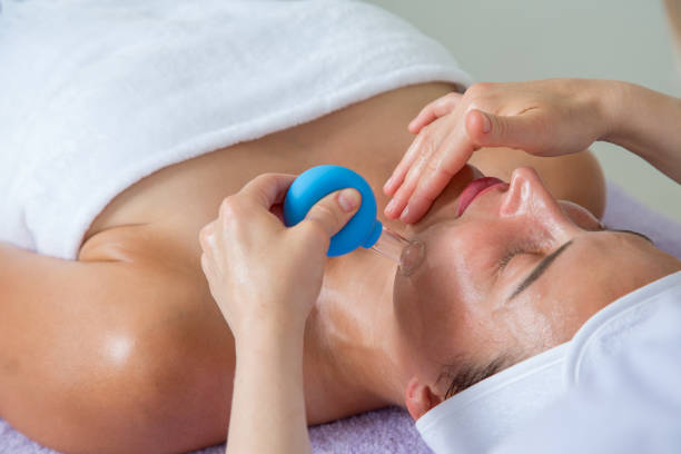 Facial Massage & Cupping