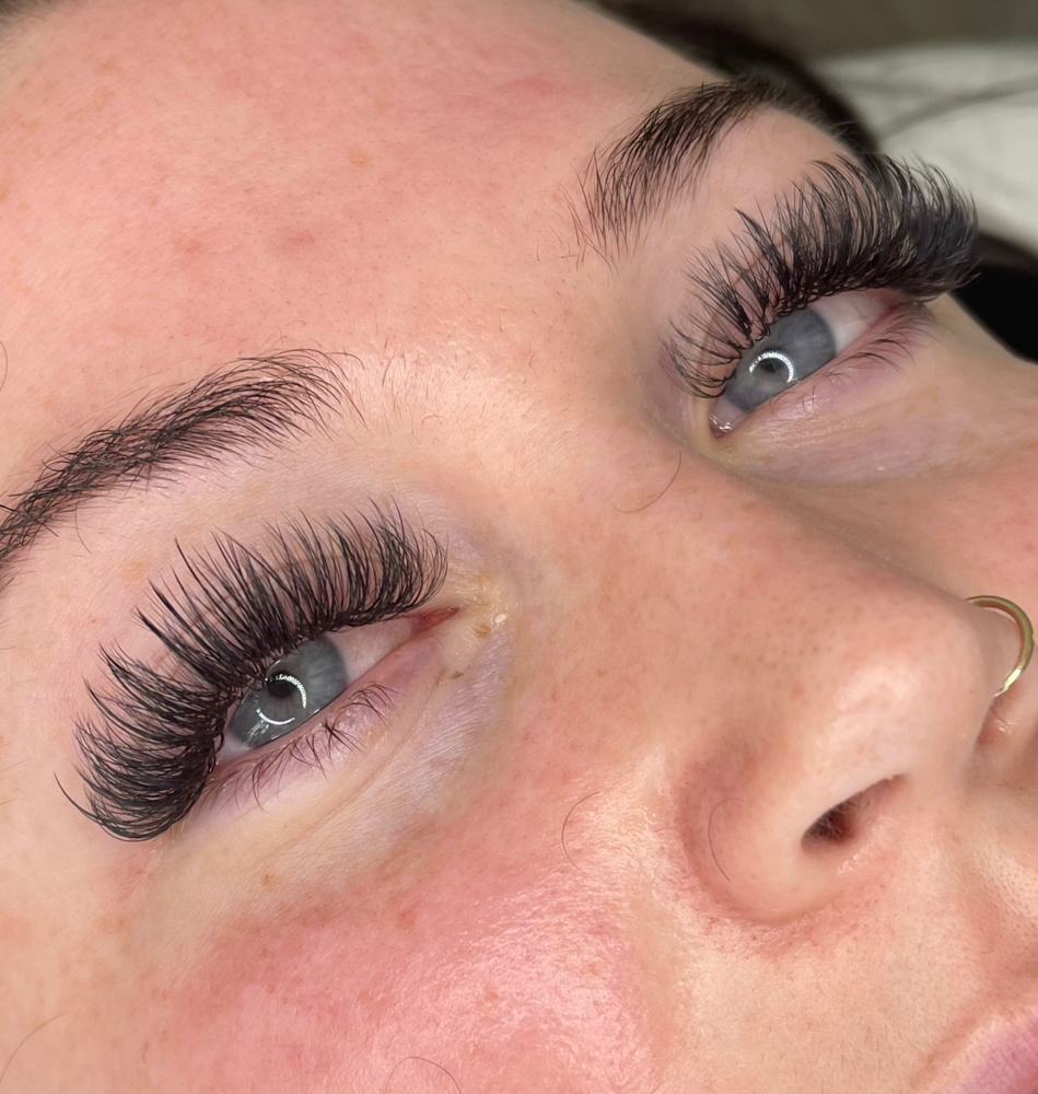 Full Set Hybrid Lashes
