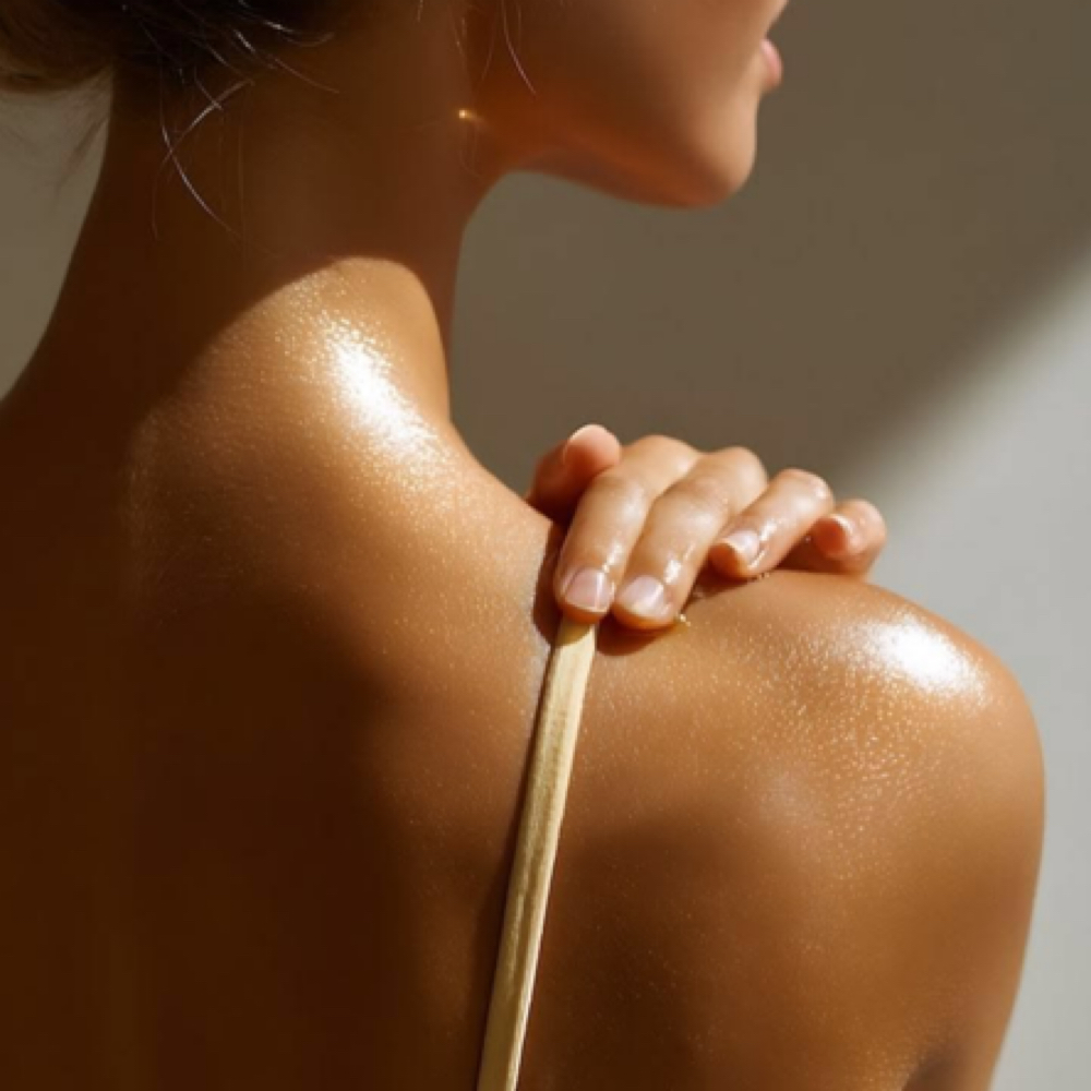 Back Facial / Facial Espalda at LM BEAUTY AESTHETICS in Everett, MA