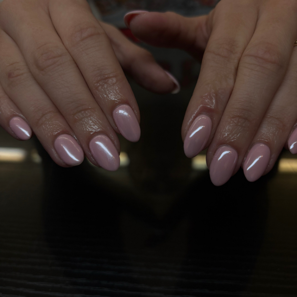 Builder Gel Fill at Dj’s Dazzling Nails in Terre Haute, IN