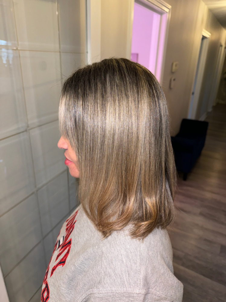 Full Head of Highlights With Gloss