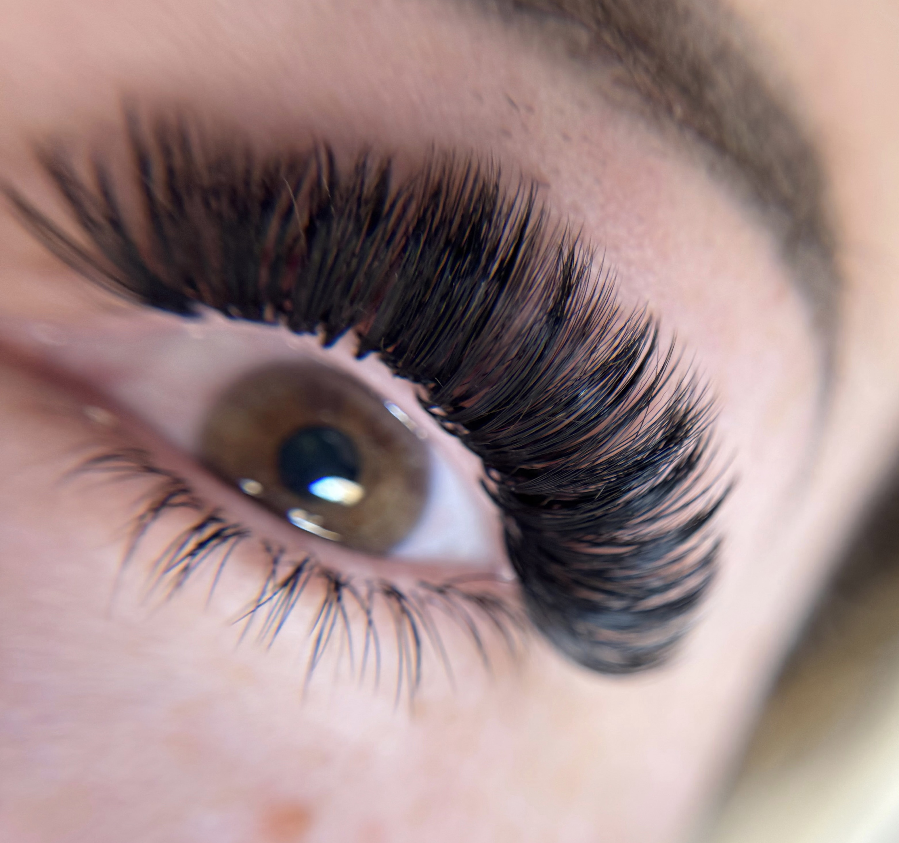 Fluffy Drama Lash Ext. Full Set