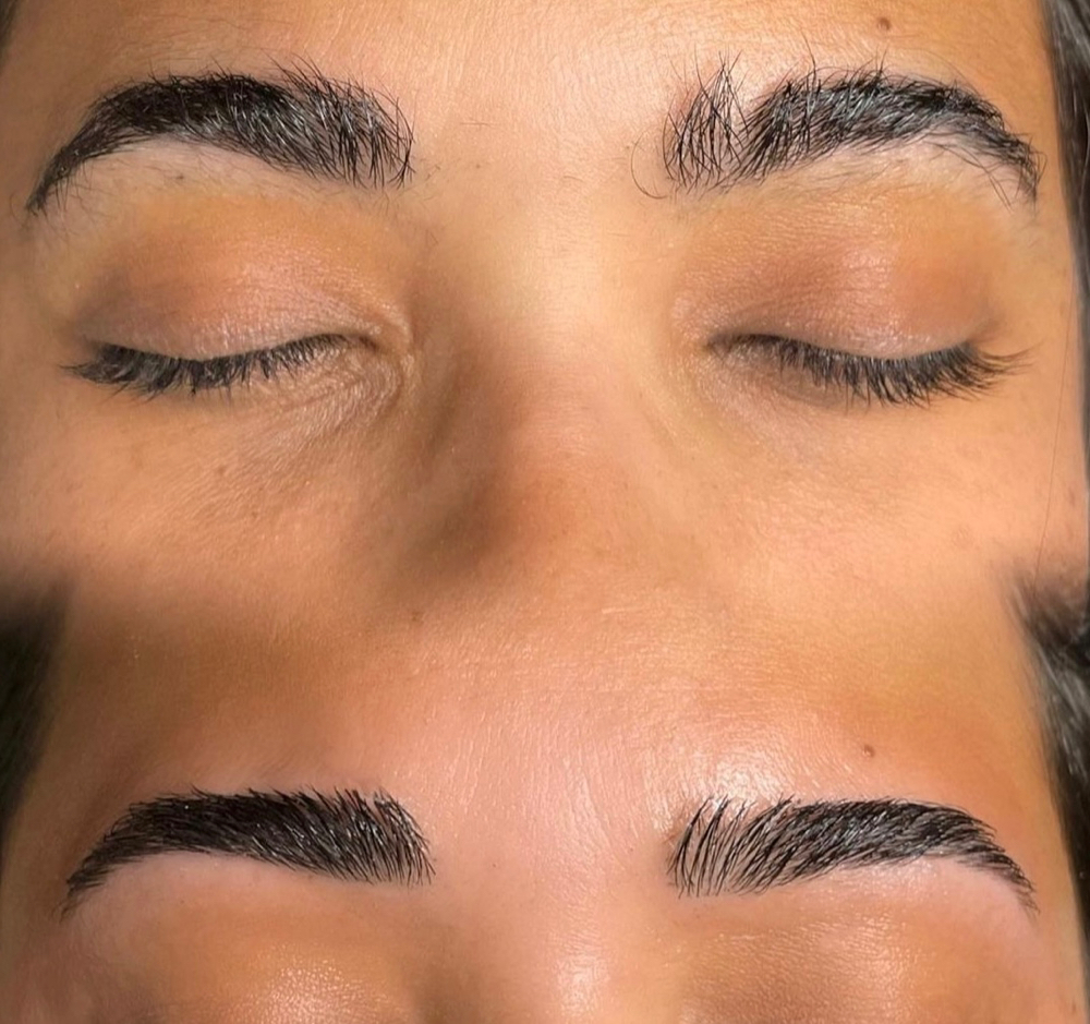 Brow Wax/Tweeze