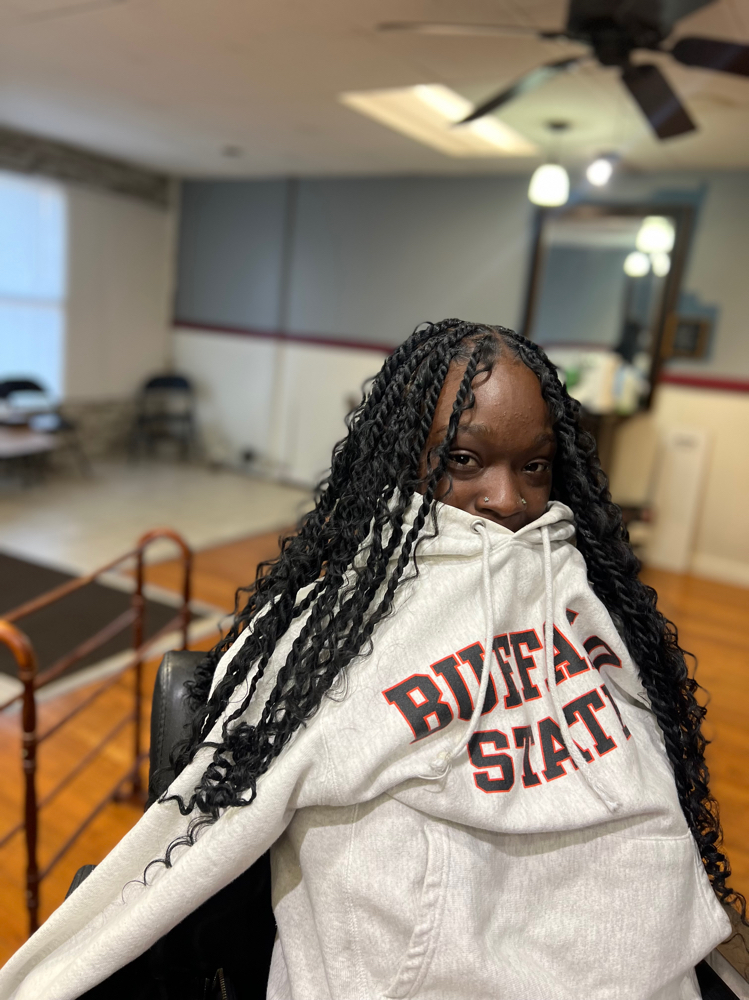 Medium Island twist