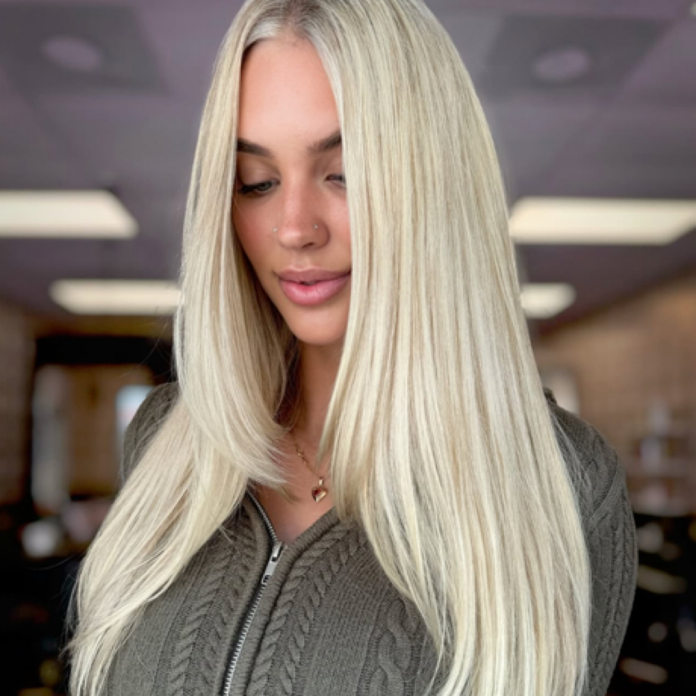 The Gentleman’s Colour at Chelsea’s Chair in Tampa, FL