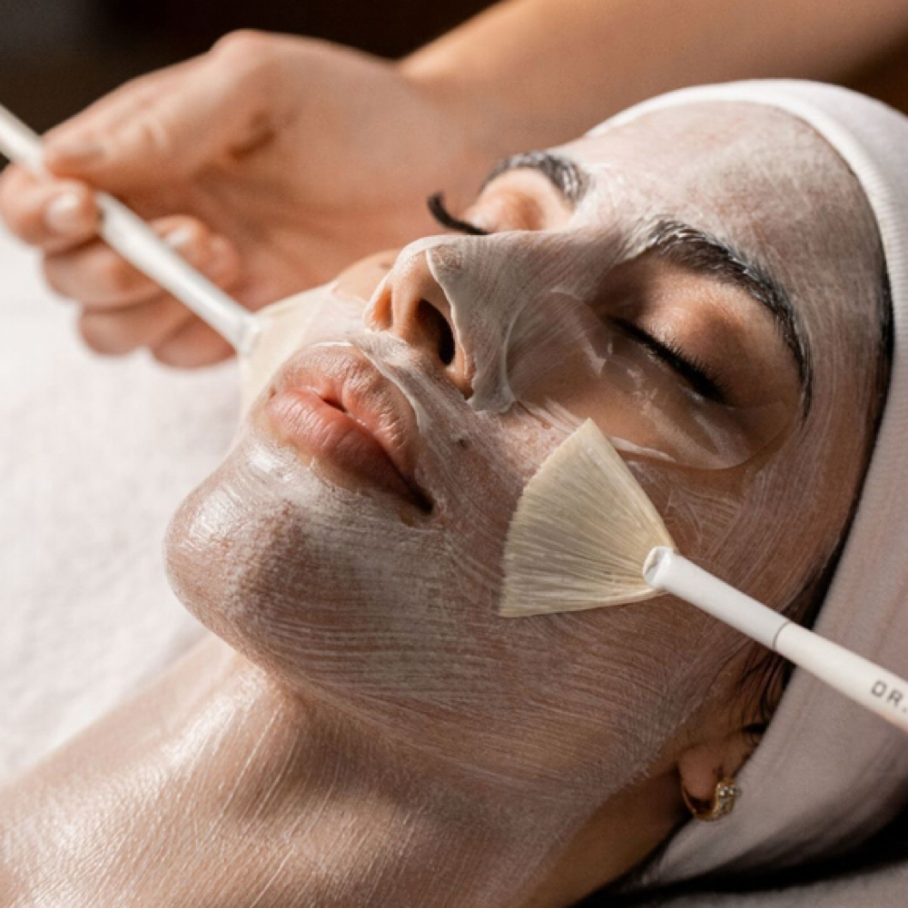Bellas Luxe Custom Facial at Bellas Beauty Esthetics in California, CA