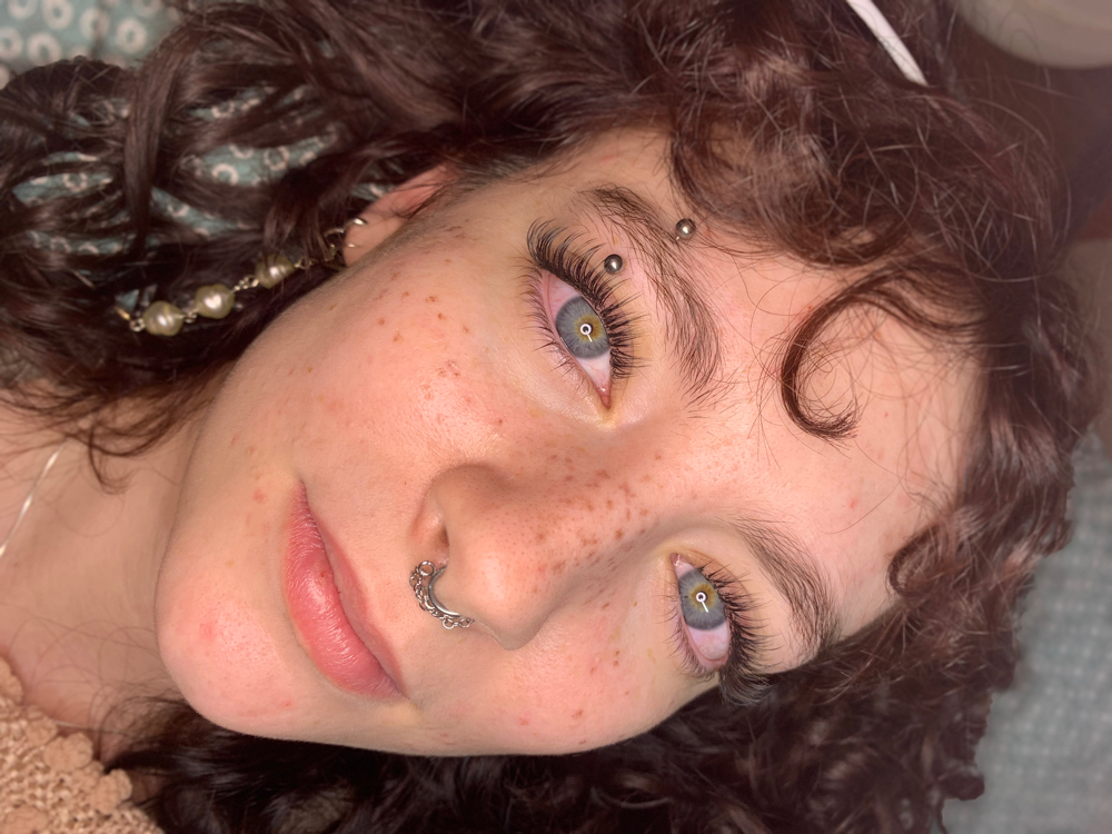 The Wet Full Set at Lucky Cat Lash By Camila in Tucson, AZ