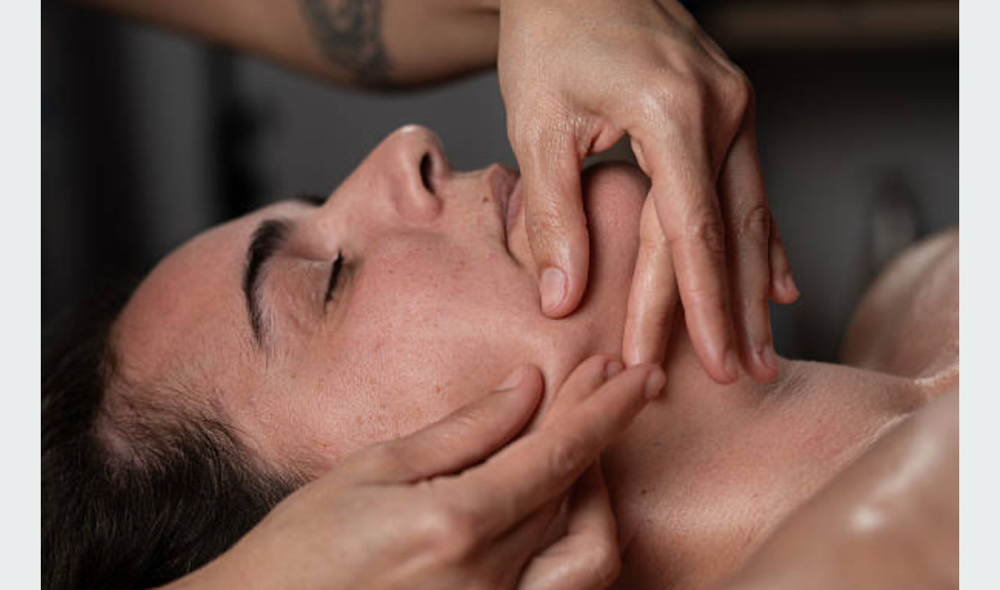 Advanced Facial Massage 75 min