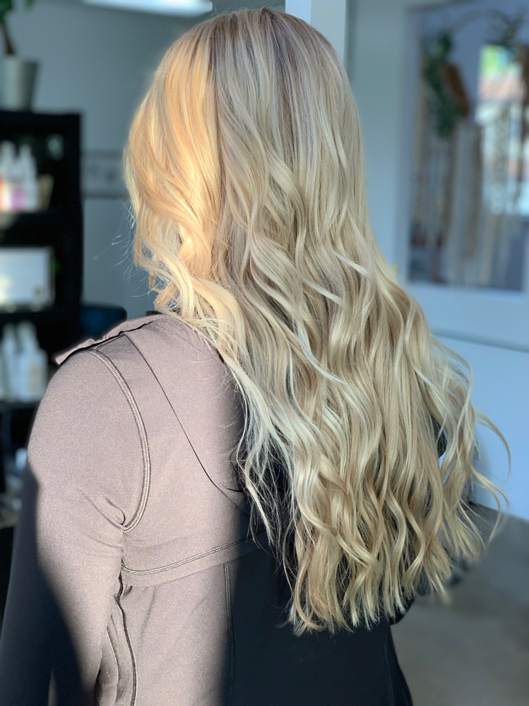 Blonding Session/“Going Blonde”