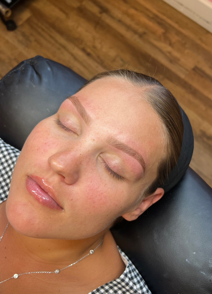 Eyebrow Tint