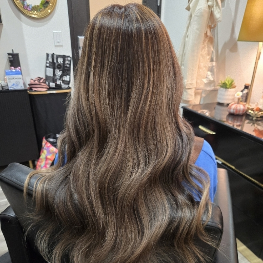 Custom Partial Blonde at 𝓑𝓮𝓵𝓵𝓪 𝓑𝓵𝓸𝓷𝓭𝓮𝓼 ☾ in Modesto, CA