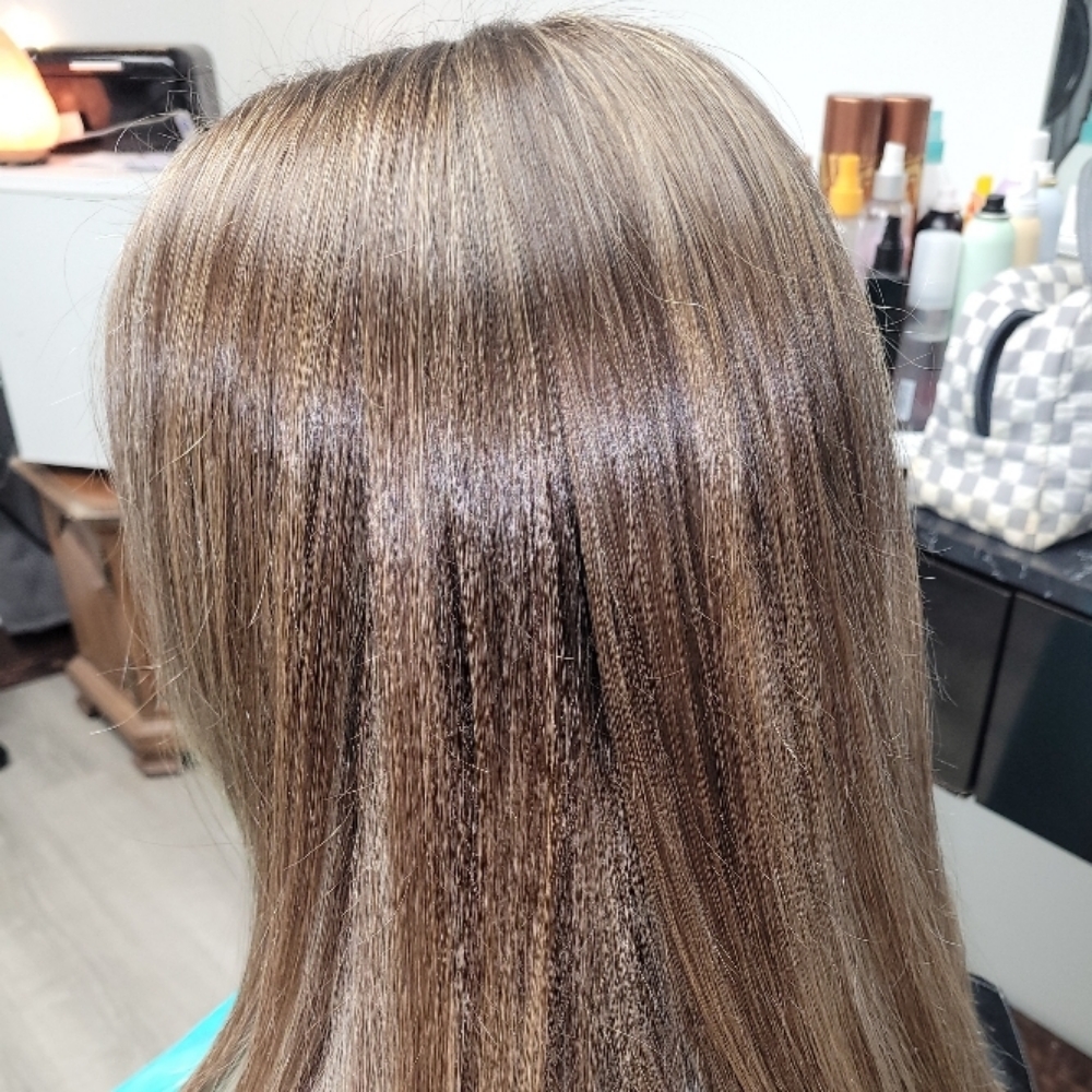 Basic Flat Iron Style at Cre8ive Salon in Maud, TX