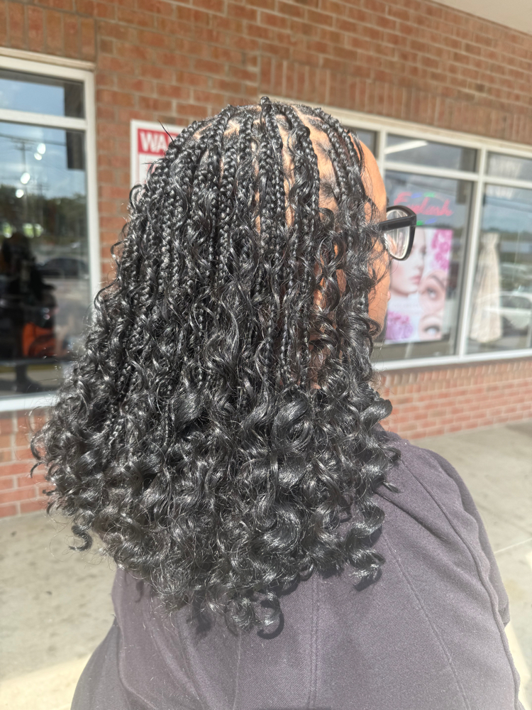 Knotless Boho Bob Braids