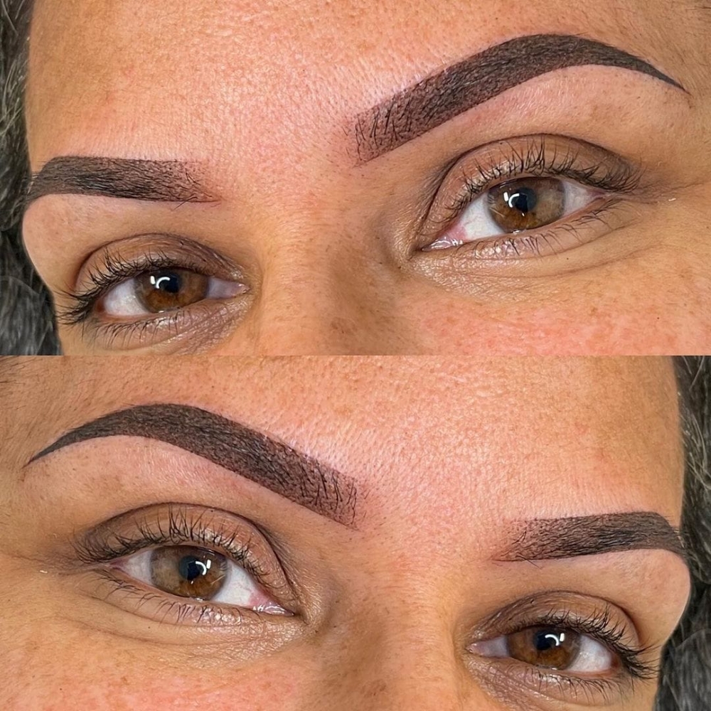 Ombre powder shading brows