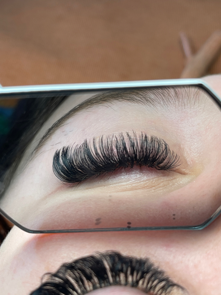 2-week Mega Volume Lash Fill