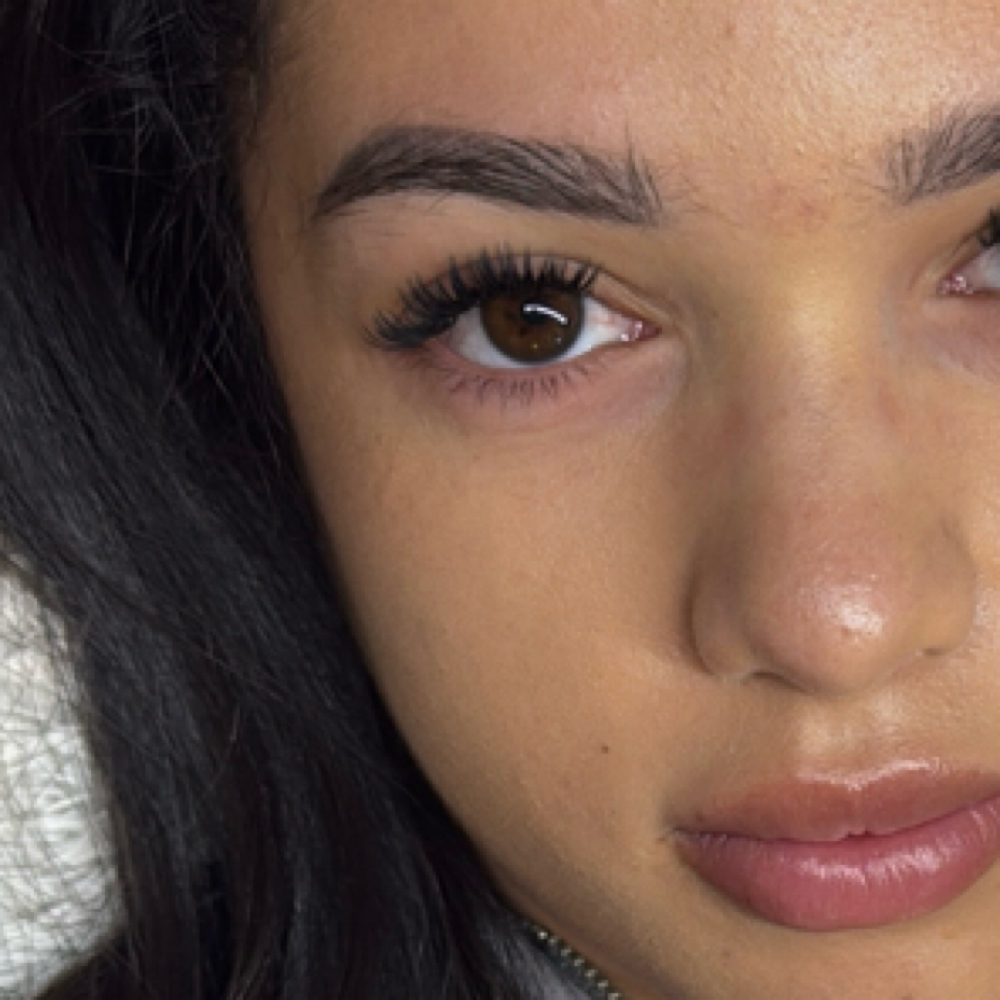 Effortless Set at Reviere Beauty-lash & brow bar in Pomona, CA