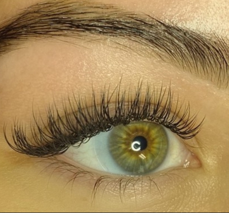 Full Set Classic Lashes