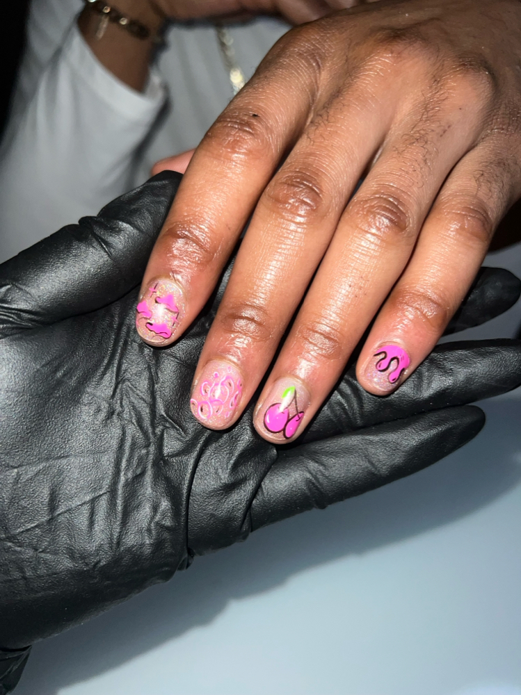 Artsy Manicure ✨