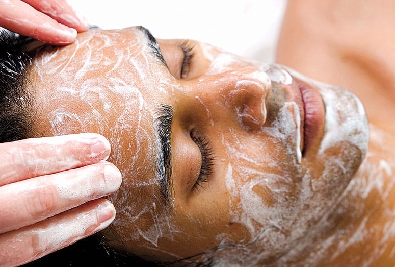Gentlemen’s Facial at Carrie Anne’s Beauty Lab in Columbus, OH