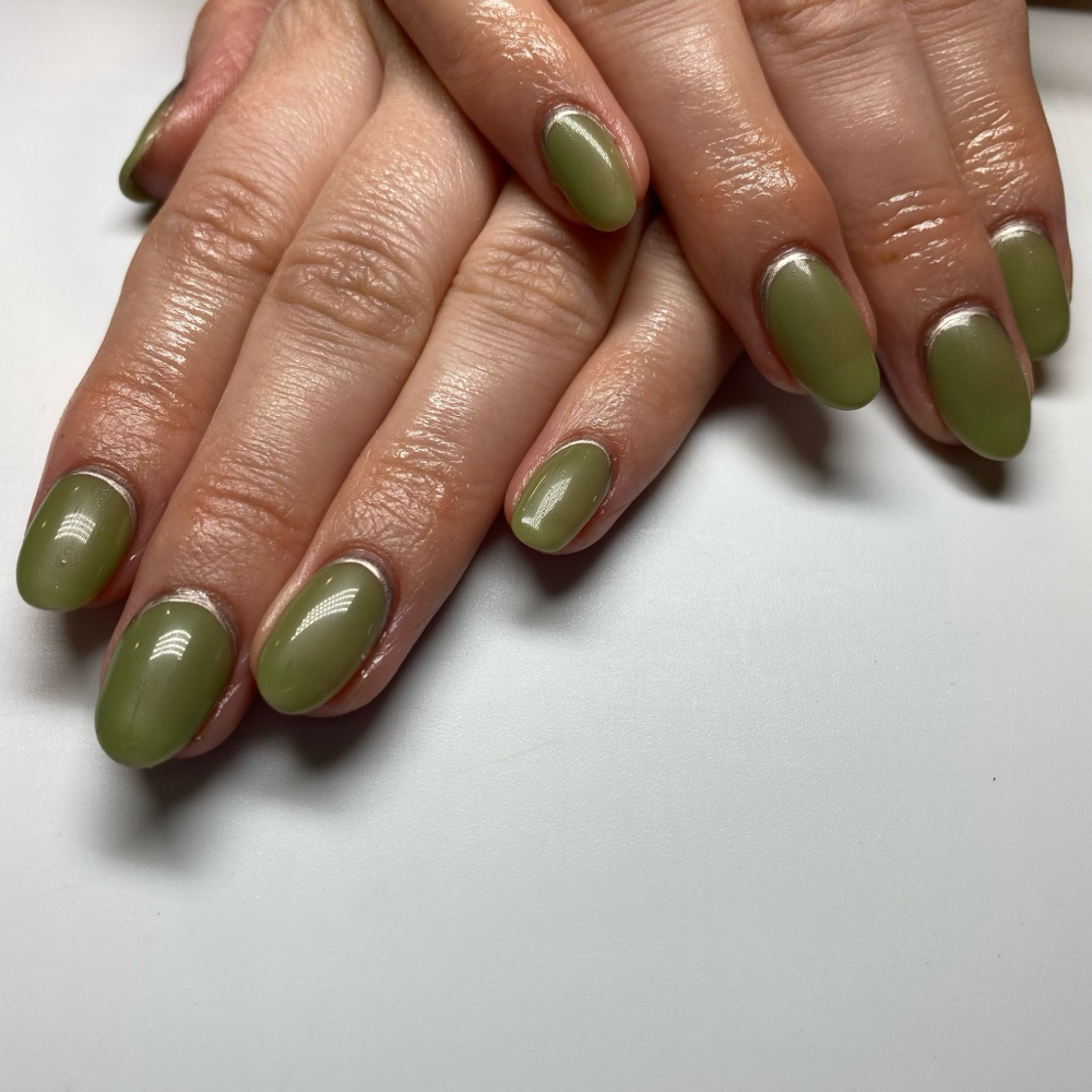 Minimal Art Gel Manicure at In The Paint in New York, NY