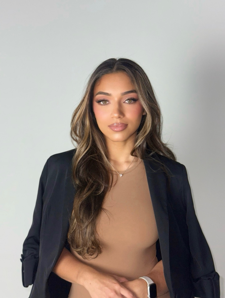 Wet Look | Hybrid Full Set at Anoa Beauty in Miami, FL