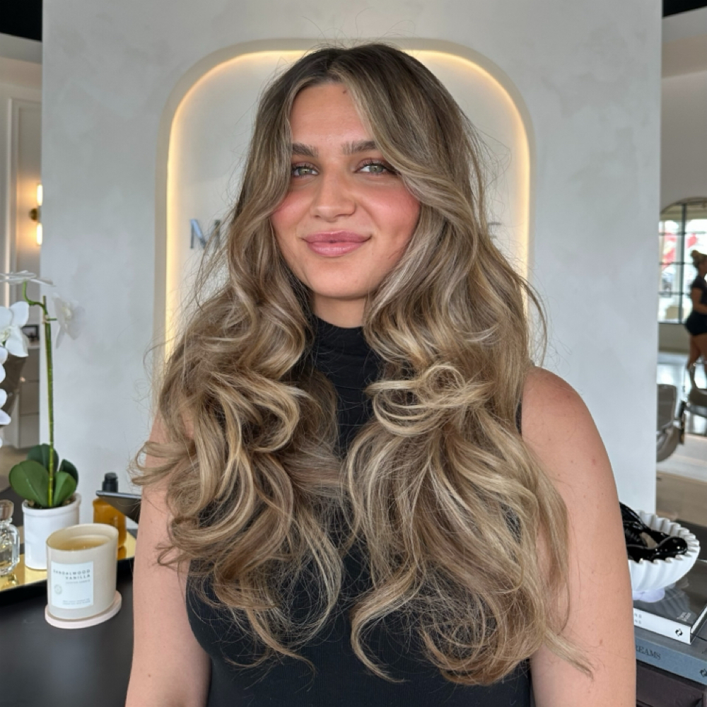 Full Custom Highlight at Nodica Jurek Hair in Sarasota, FL