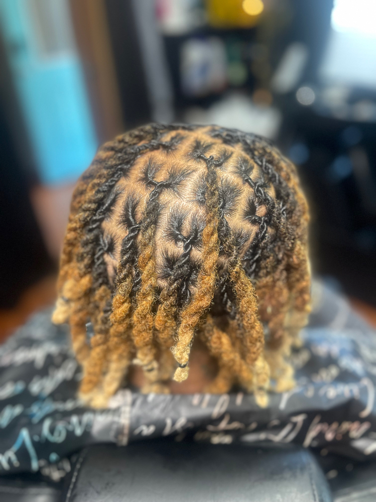 Crochet Retwist at Xtraglazed Therapies and Locs in Richmond, VA