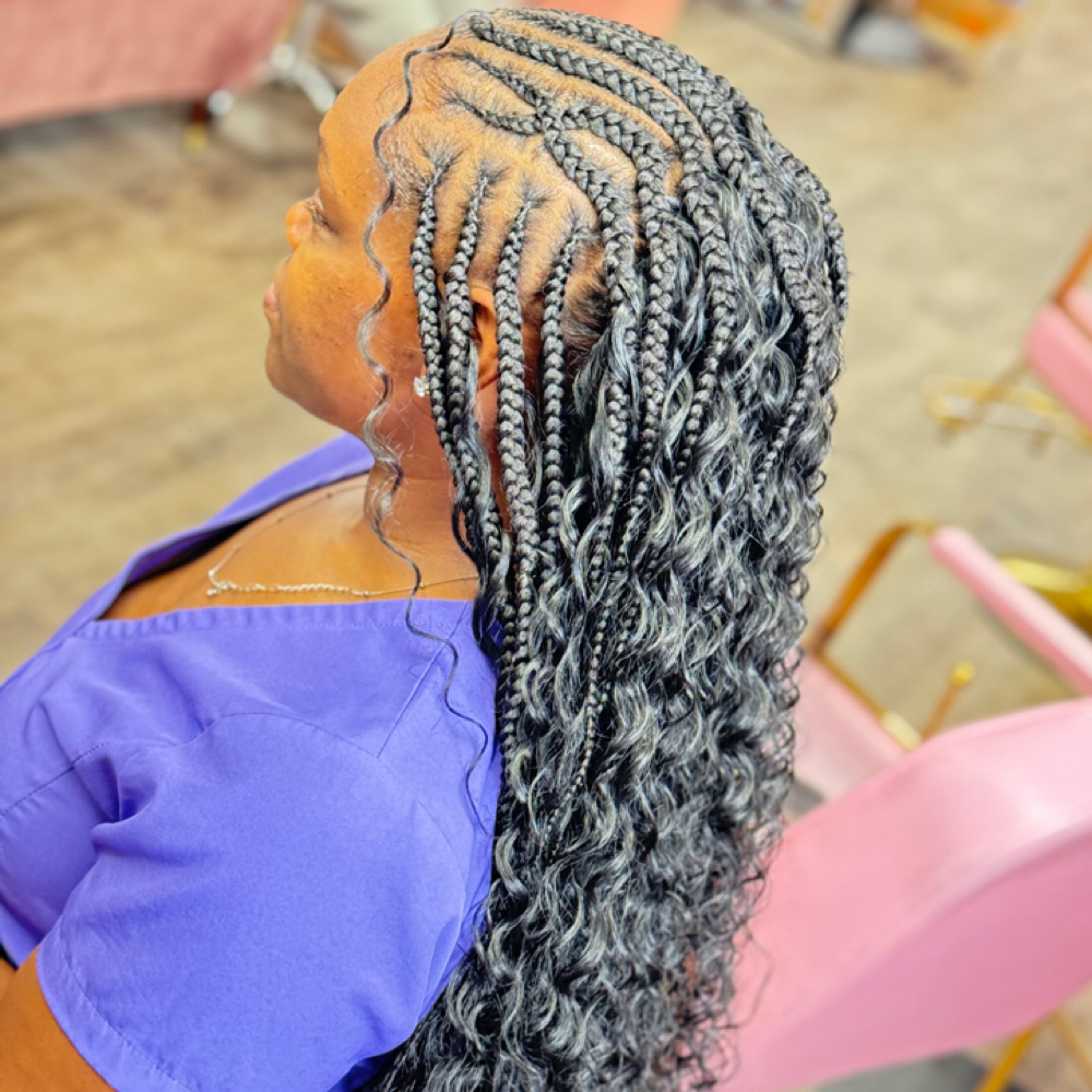 Half Up/Half Down at Dee Did’em in Kinston, NC