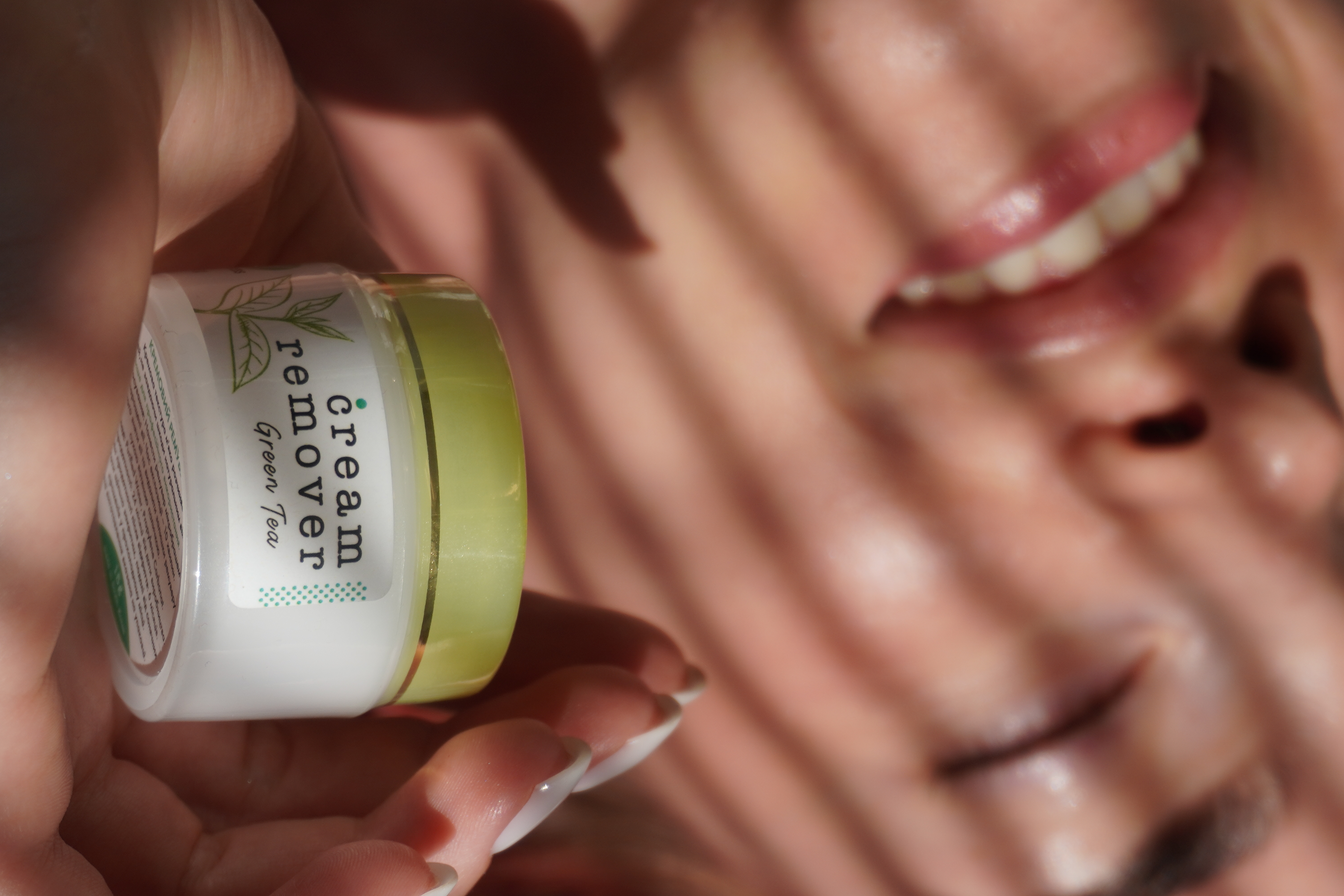 Lash Extension Removal