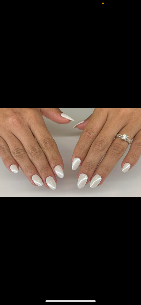 Medium Acylic Nails at Tarah Townson in Jay, FL