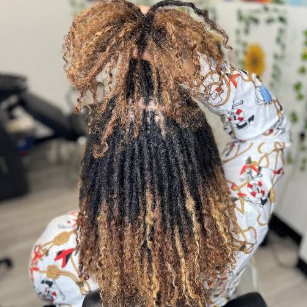 Micro Locks Extension at Fabluxe Hair, Weave & Wigs in Sandy's Springs, GA