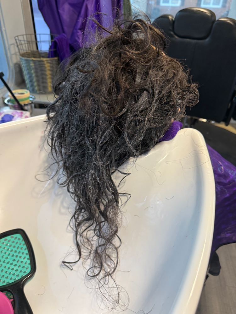 Detangle Service at The Loc Genius in Millington, MD