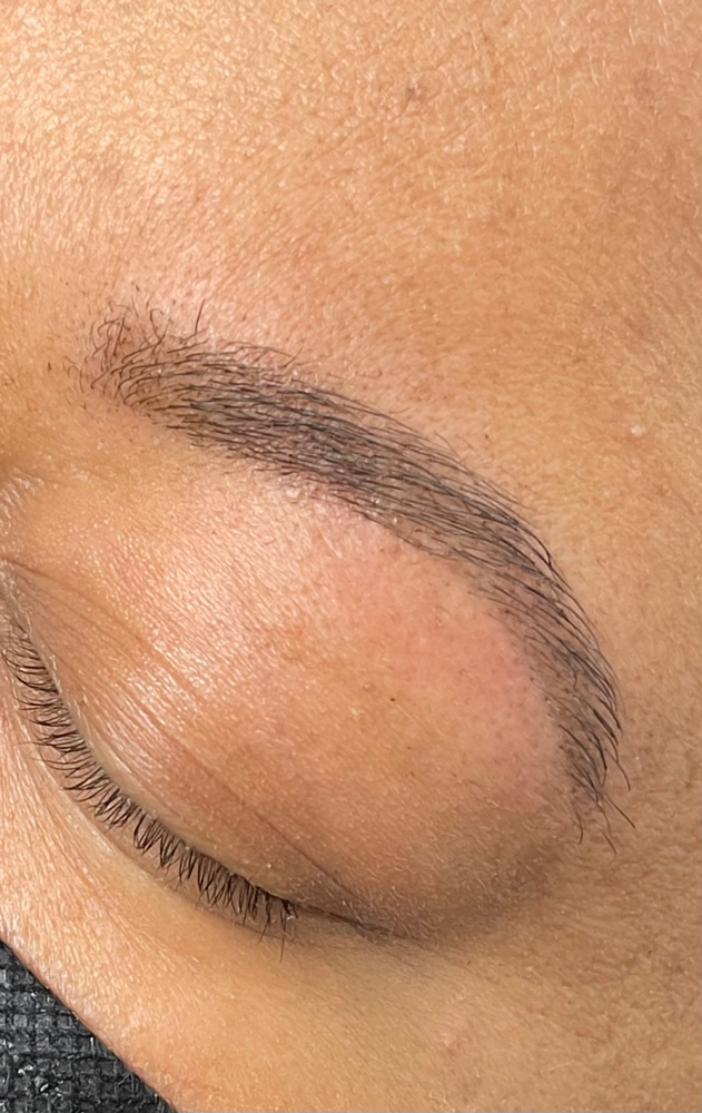 Eyebrow threading