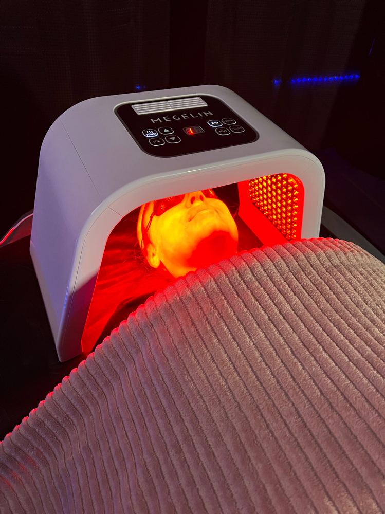 Add On LED Light Therapy (15 Mins)