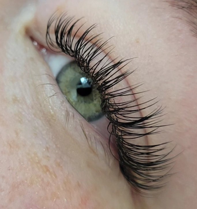 Classic Eyelash Extensions Full Set